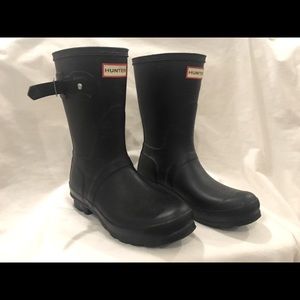 HUNTER RAIN BOOTS